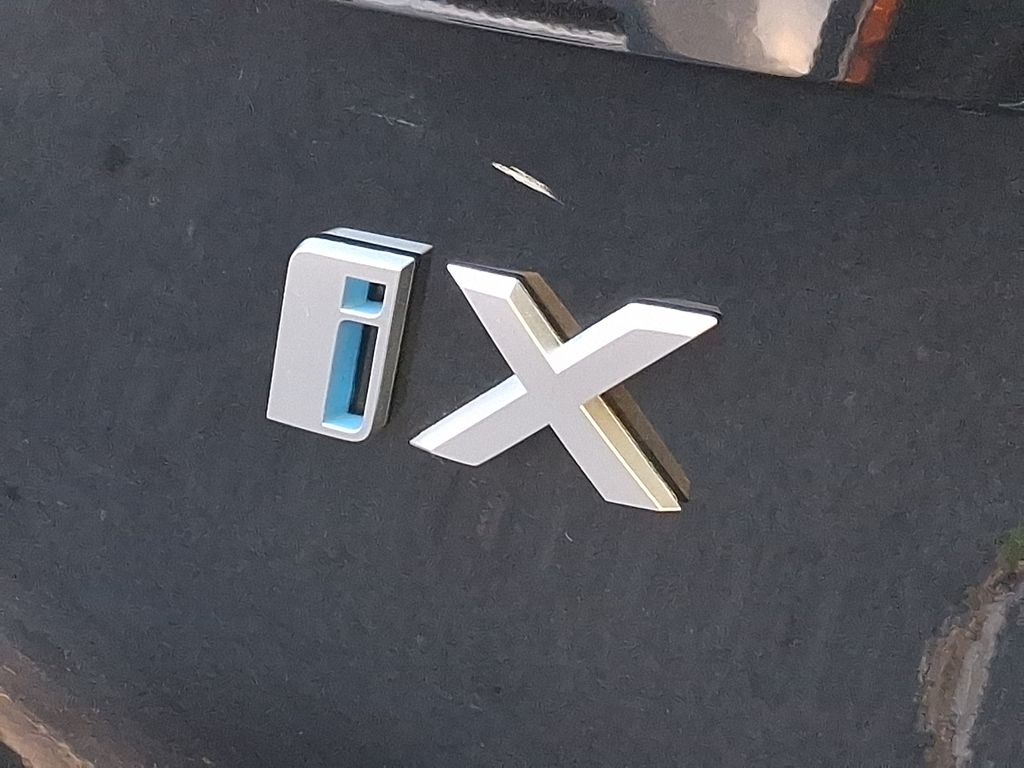 Thumbnail: 2024 BMW iX - 29