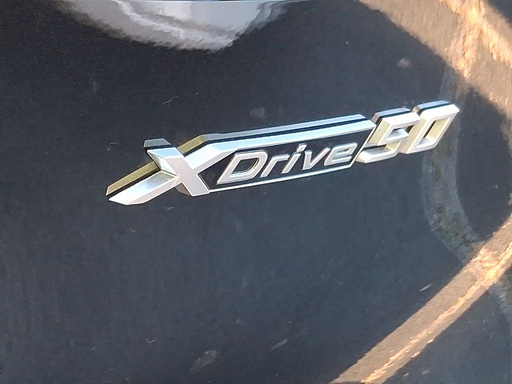 Thumbnail: 2024 BMW iX - 5