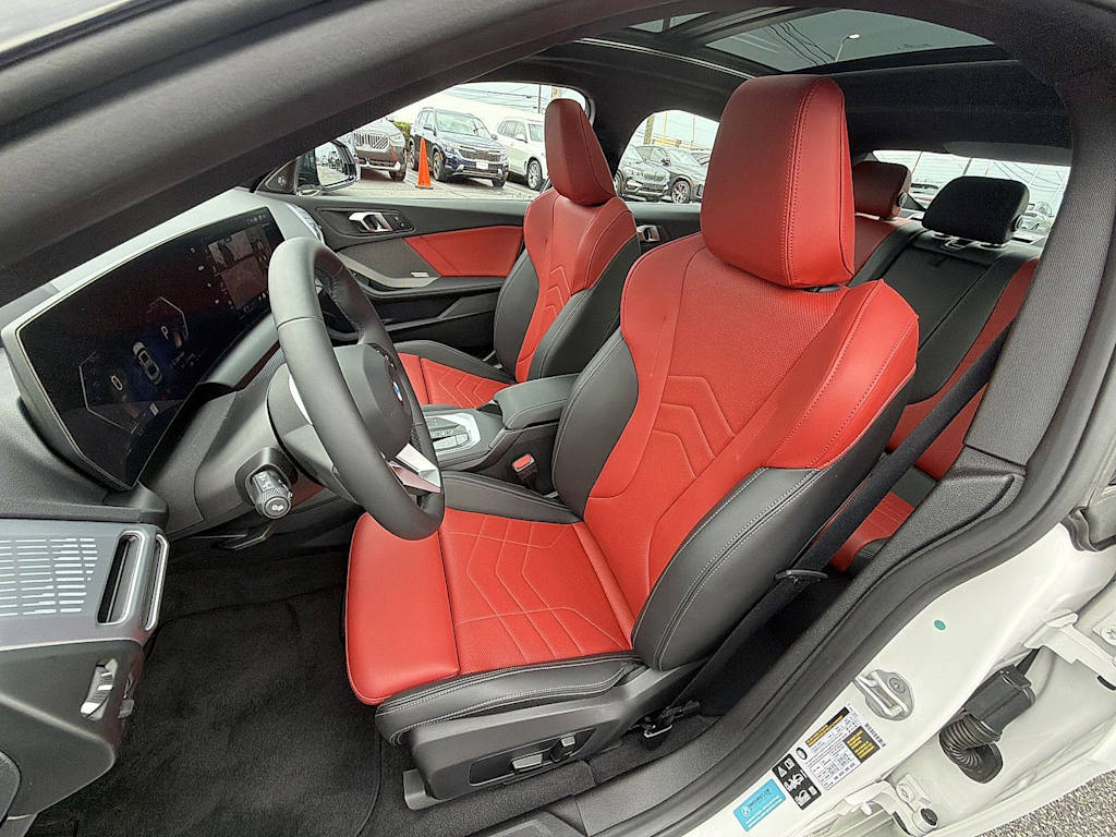 Thumbnail: 2026 BMW 2 Series - 11