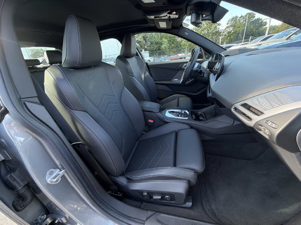 Thumbnail: 2026 BMW 2 Series - 29