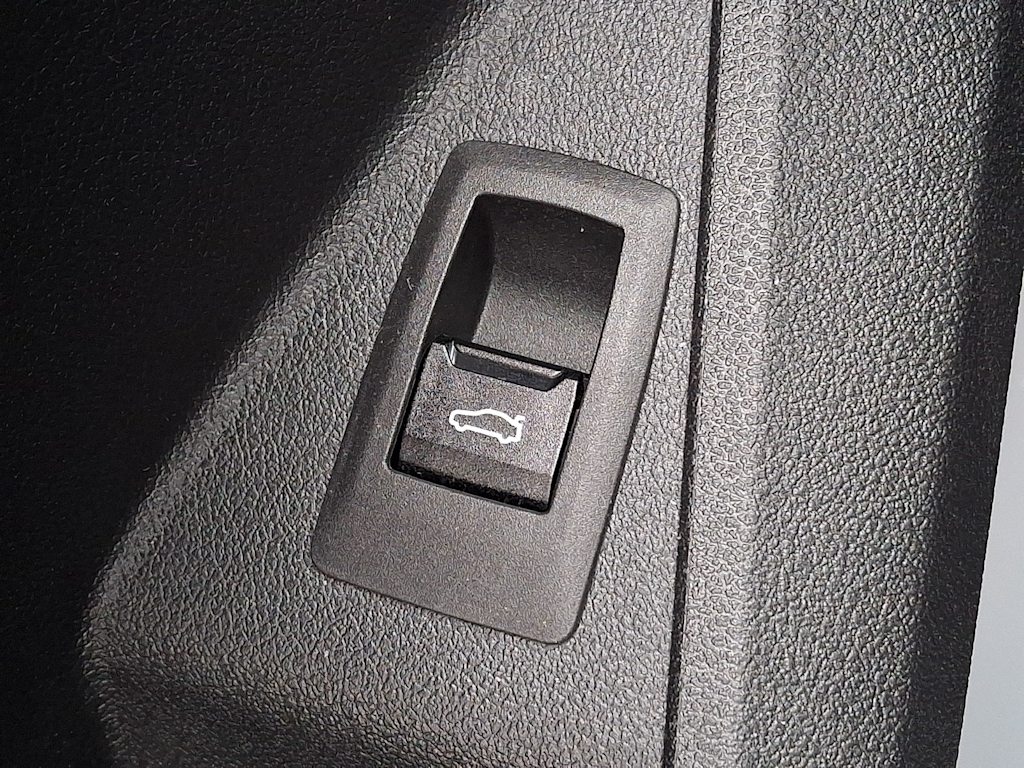 Thumbnail: 2025 BMW 2 Series - 11