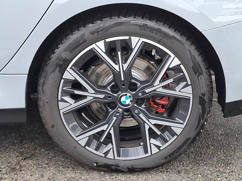 Thumbnail: 2025 BMW 2 Series - 6