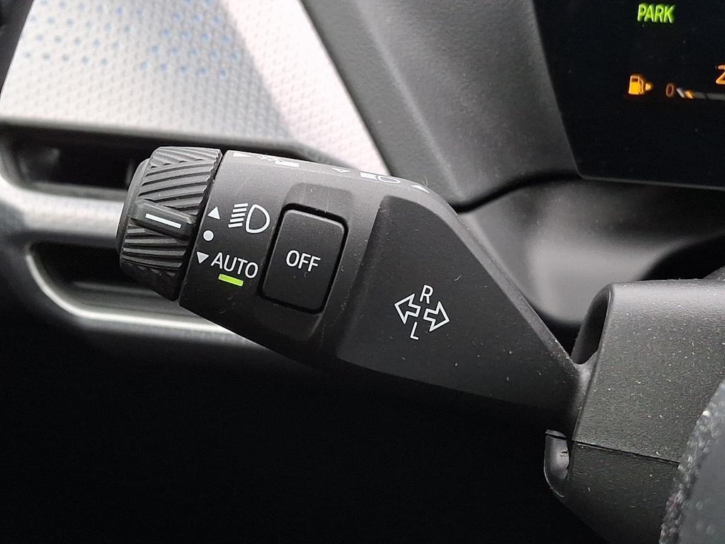 Thumbnail: 2025 BMW 2 Series - 20