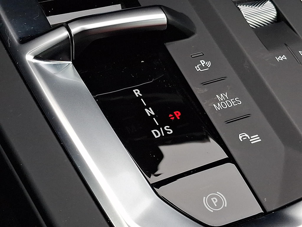 Thumbnail: 2025 BMW 2 Series - 8