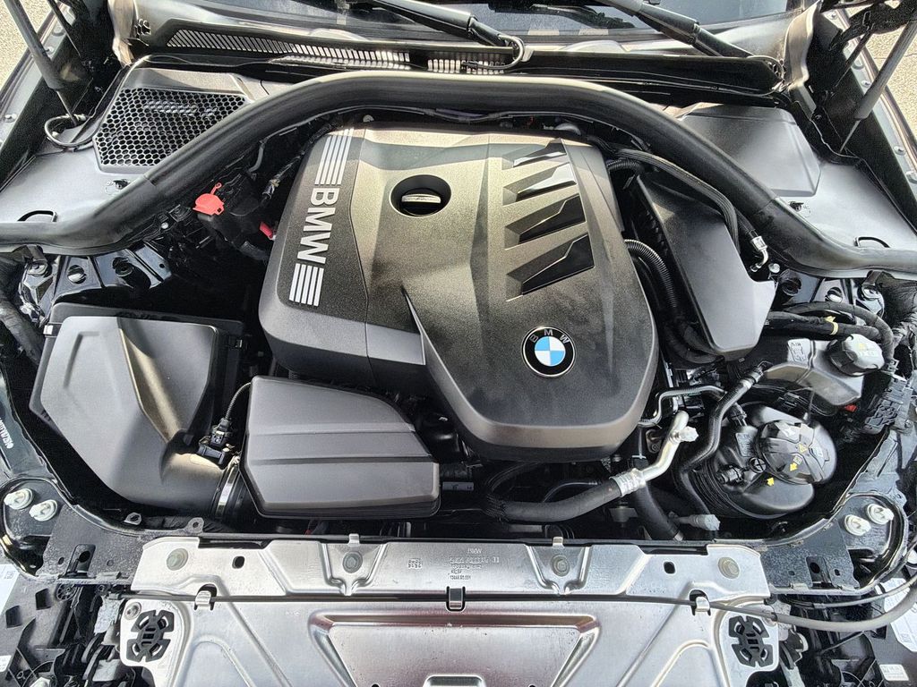 Thumbnail: 2026 BMW 3 Series - 9