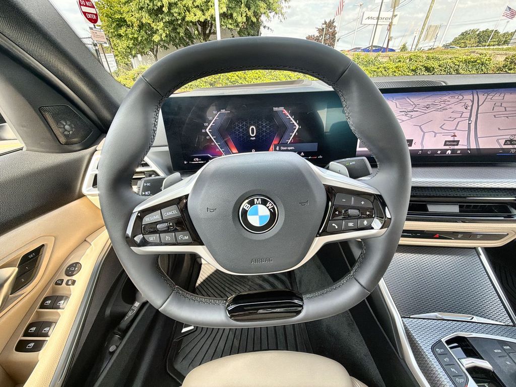 Thumbnail: 2026 BMW 3 Series - 10