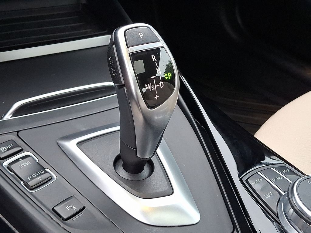 Thumbnail: 2019 BMW 2 Series - 7