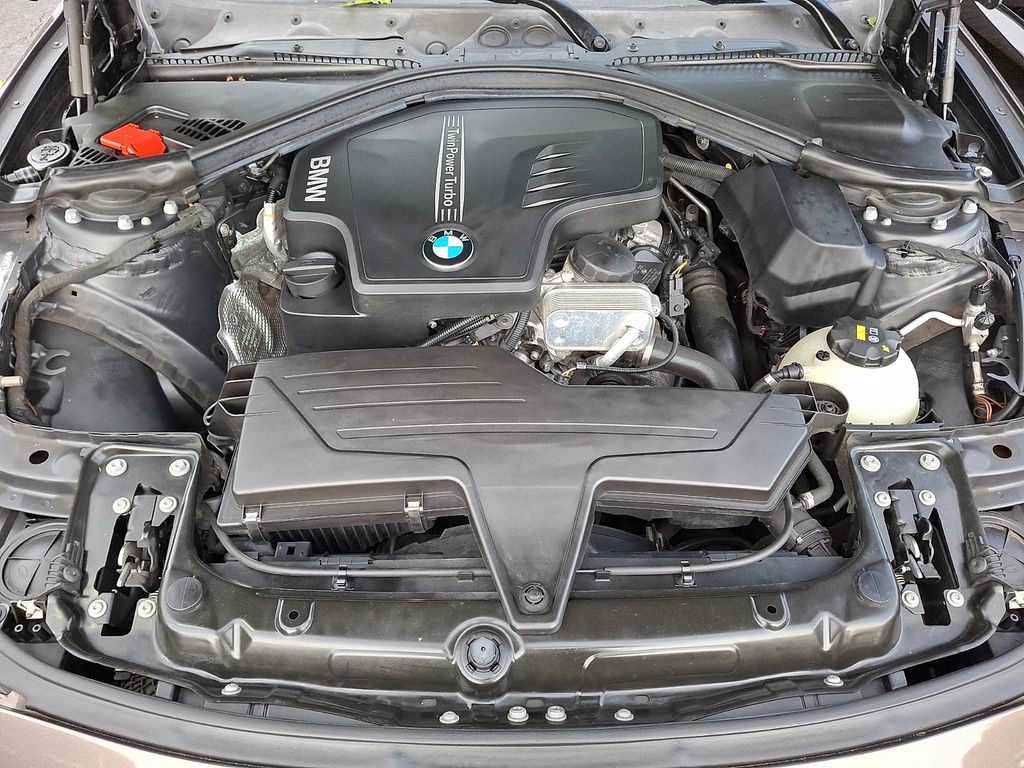 Thumbnail: 2015 BMW 3 Series - 7