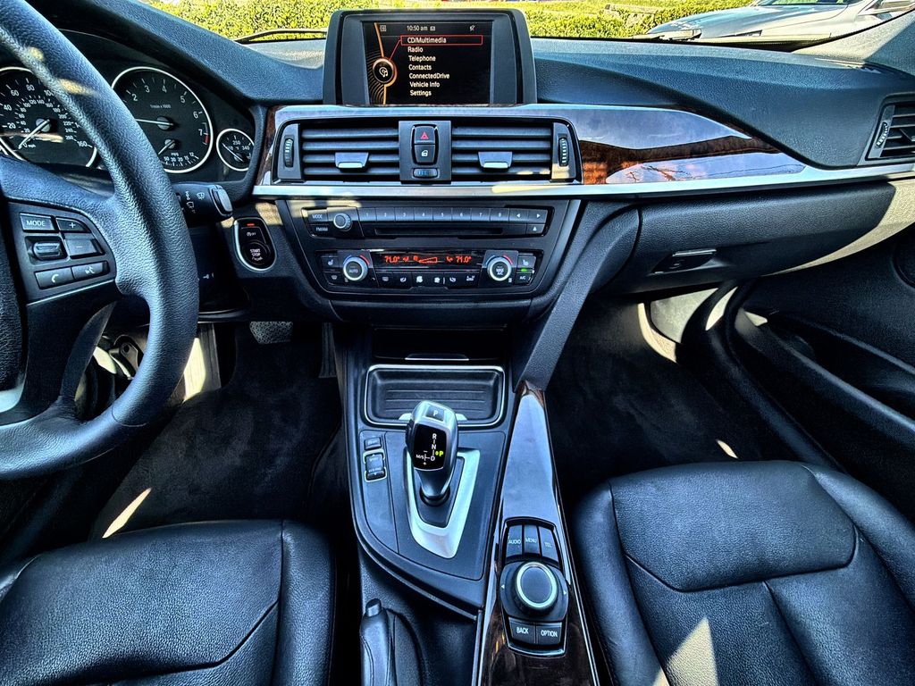 Thumbnail: 2014 BMW 3 Series - 13