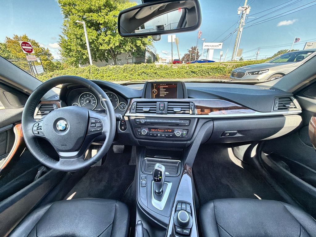 Thumbnail: 2014 BMW 3 Series - 2