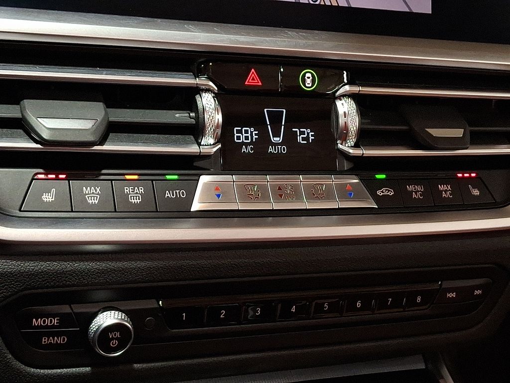 Thumbnail: 2023 BMW 4 Series - 17