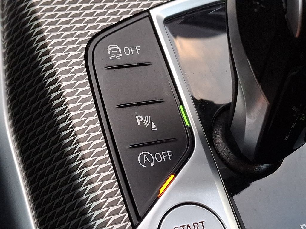 Thumbnail: 2023 BMW 4 Series - 18