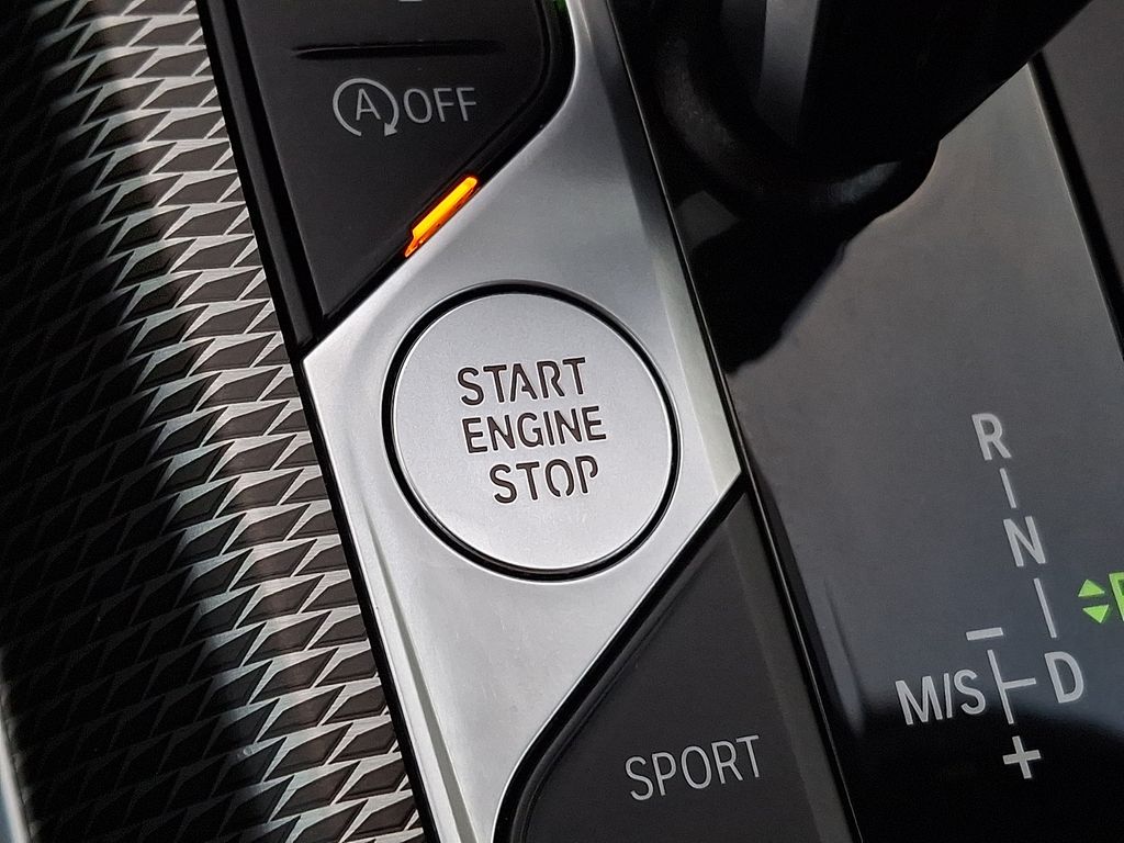 Thumbnail: 2023 BMW 4 Series - 19