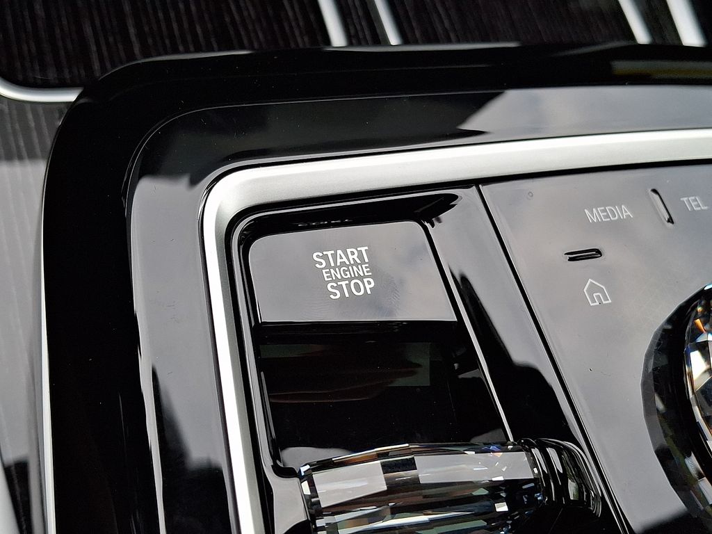Thumbnail: 2026 BMW 7 Series - 21