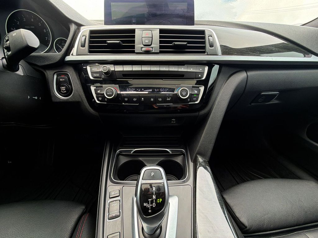 Thumbnail: 2019 BMW 4 Series - 14