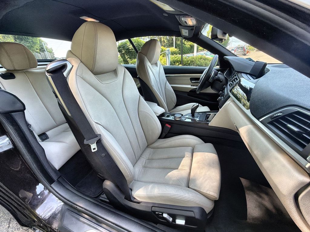 Thumbnail: 2019 BMW 4 Series - 28