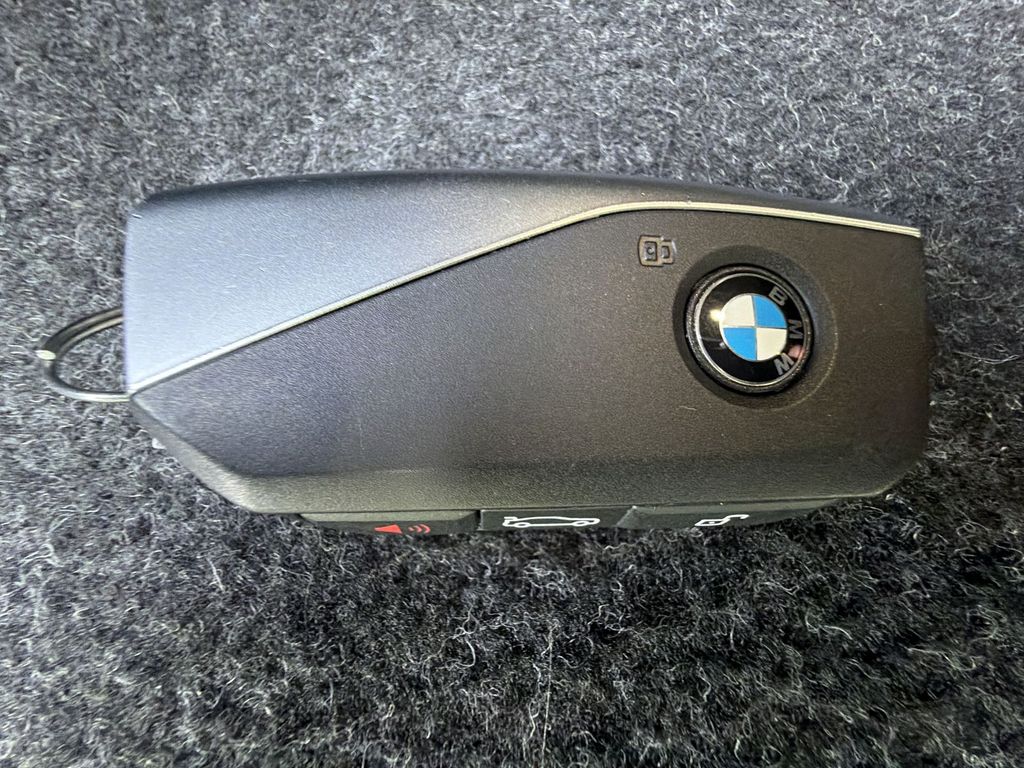 Thumbnail: 2024 BMW 5 Series - 29