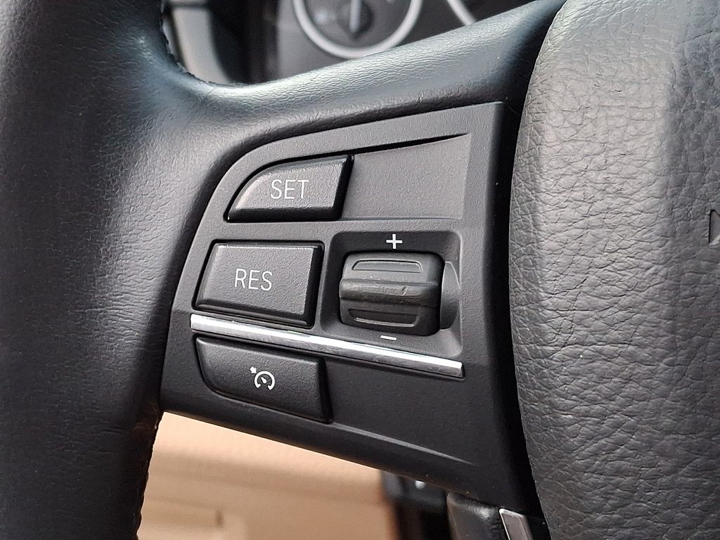 Thumbnail: 2015 BMW 5 Series - 20