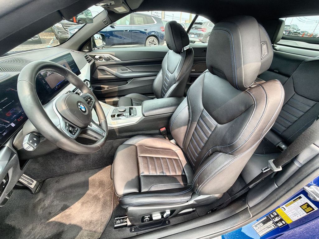 Thumbnail: 2024 BMW 4 Series - 12