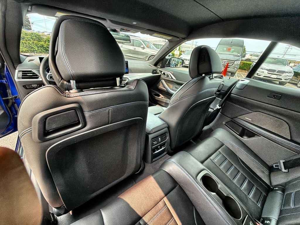 Thumbnail: 2024 BMW 4 Series - 13