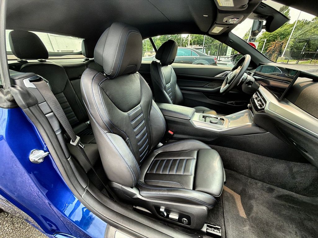 Thumbnail: 2024 BMW 4 Series - 29