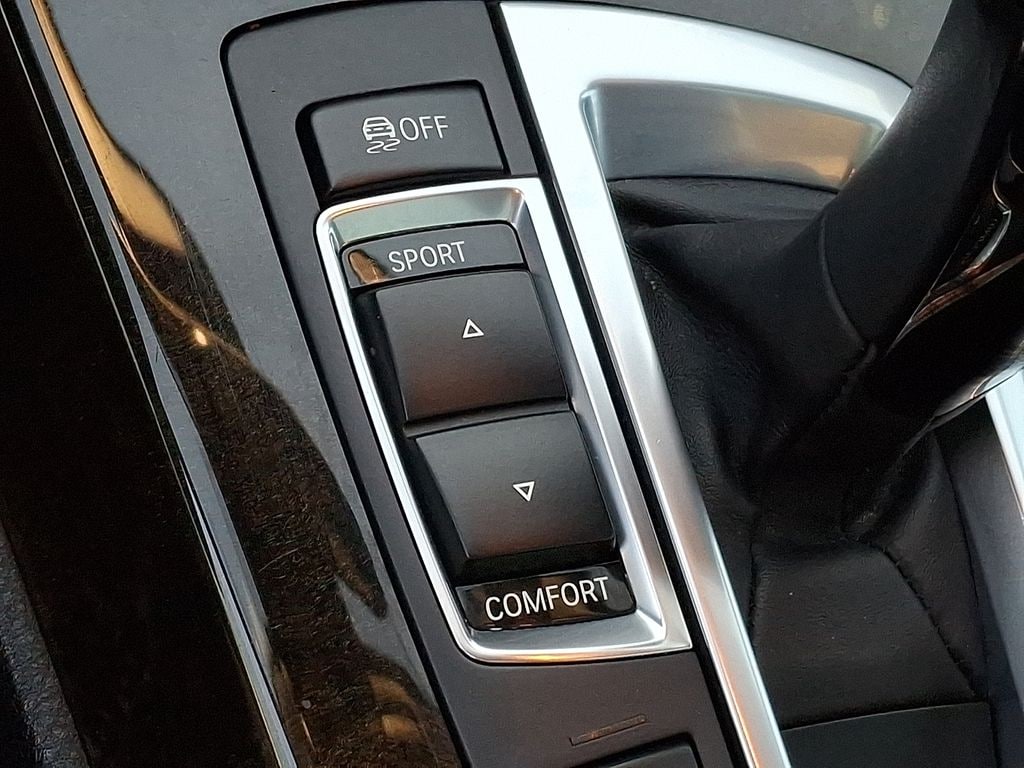 Thumbnail: 2016 BMW 6 Series - 25