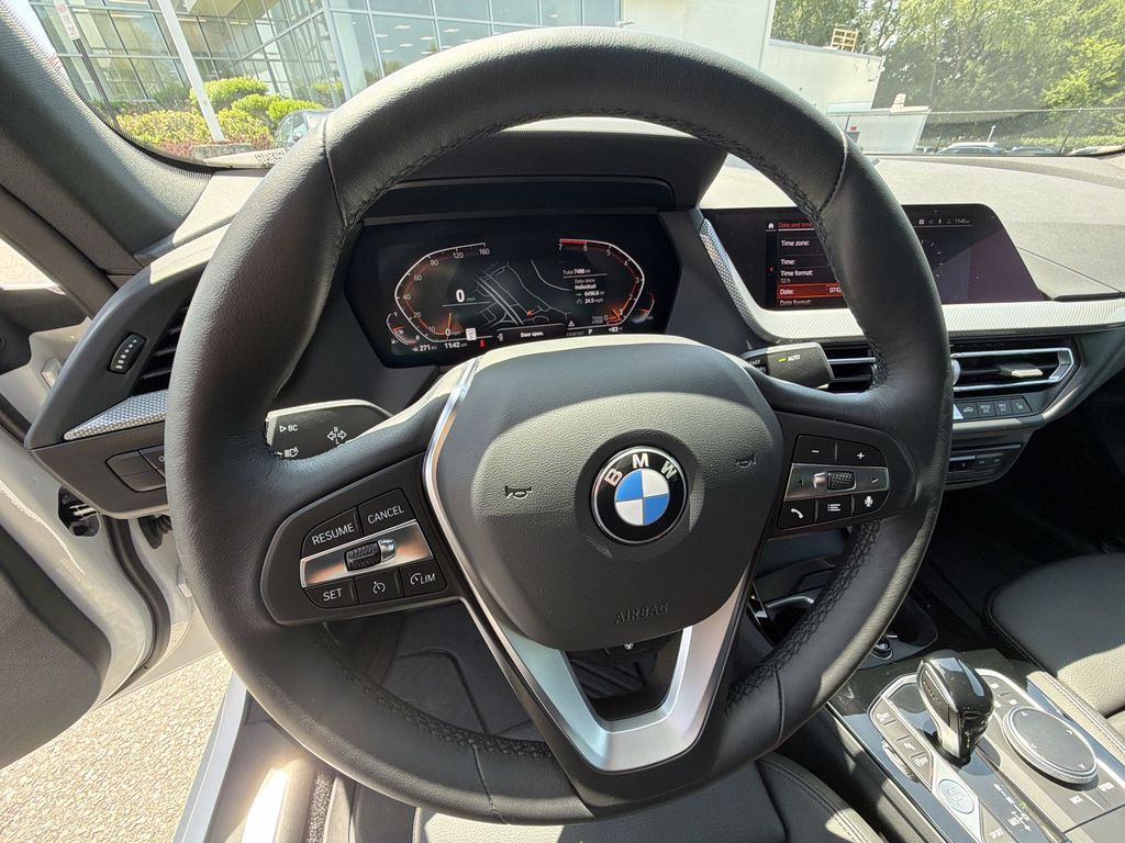 Thumbnail: 2023 BMW 2 Series - 14