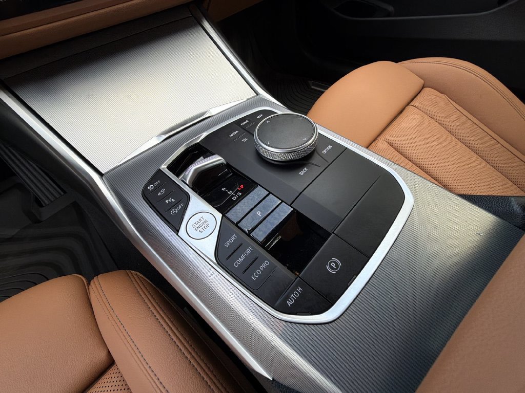 Thumbnail: 2024 BMW 4 Series - 16