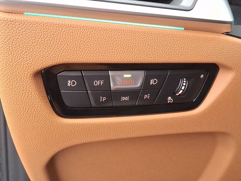 Thumbnail: 2023 BMW 4 Series - 27