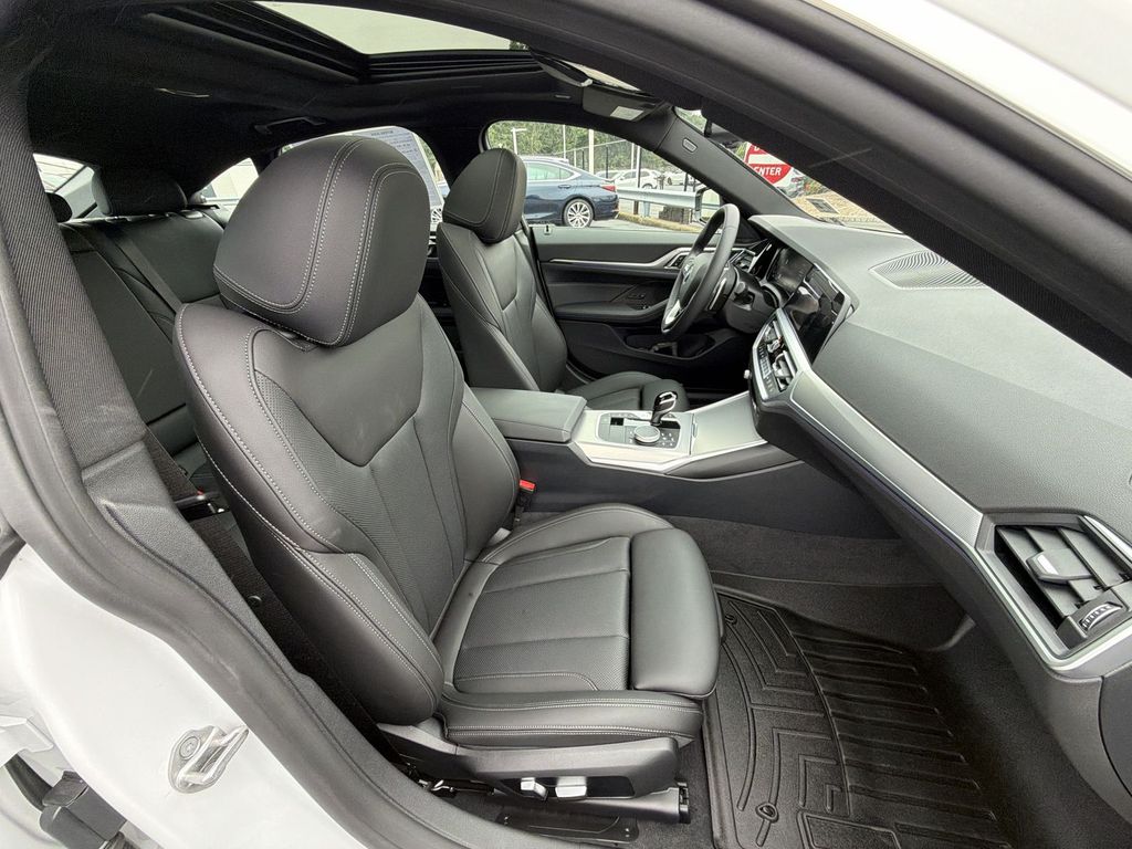 Thumbnail: 2023 BMW 4 Series - 27