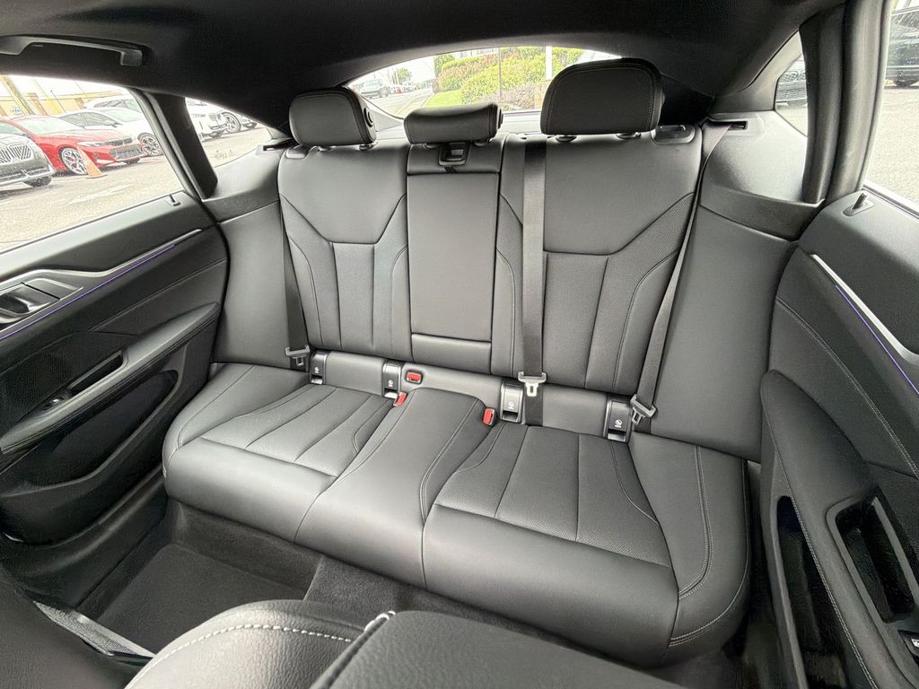 Thumbnail: 2023 BMW 4 Series - 26