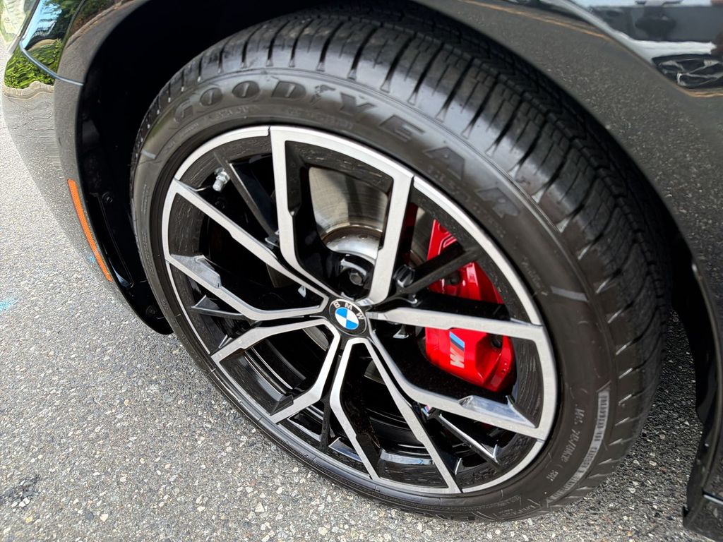 Thumbnail: 2021 BMW 5 Series - 8