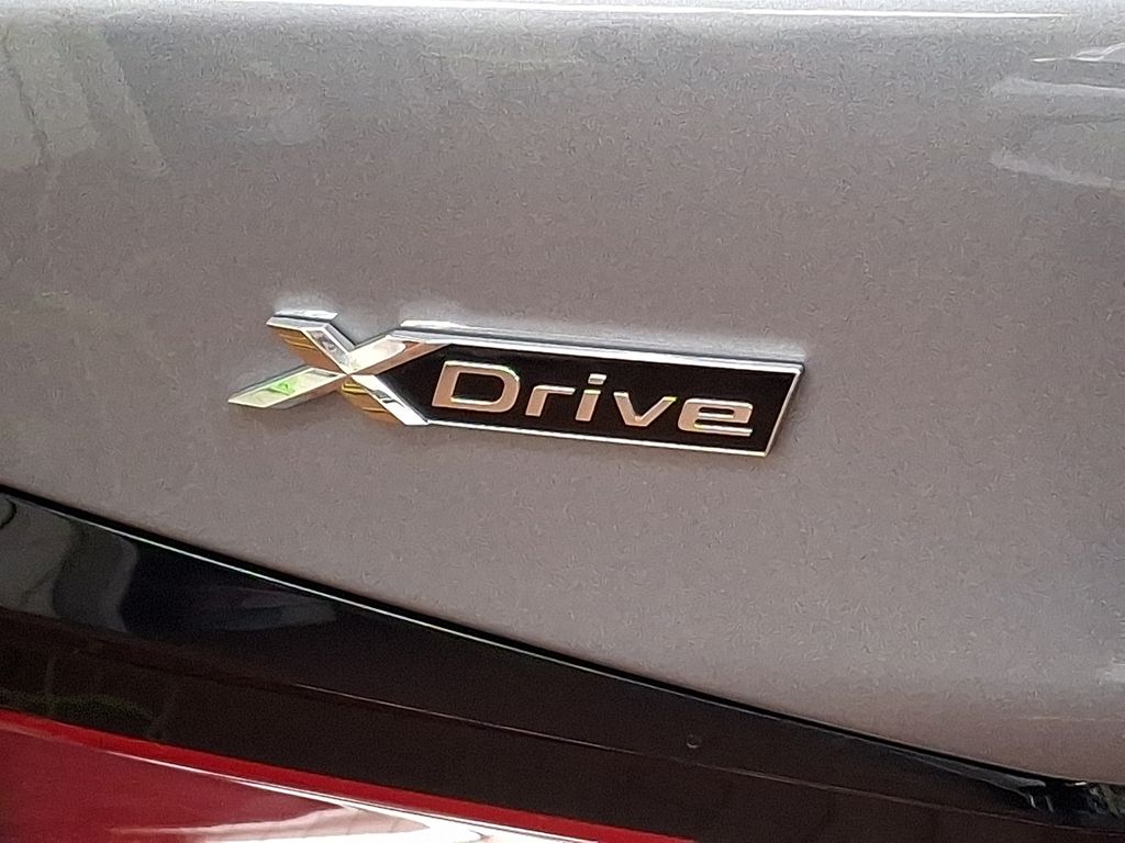 Thumbnail: 2023 BMW 5 Series - 5