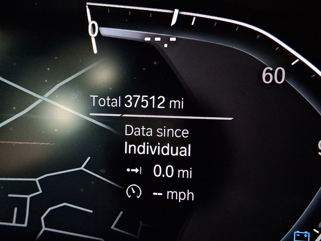 Thumbnail: 2023 BMW 5 Series - 11