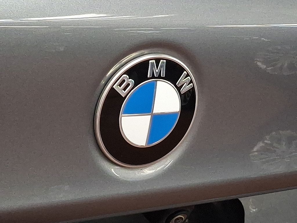 Thumbnail: 2023 BMW 5 Series - 29