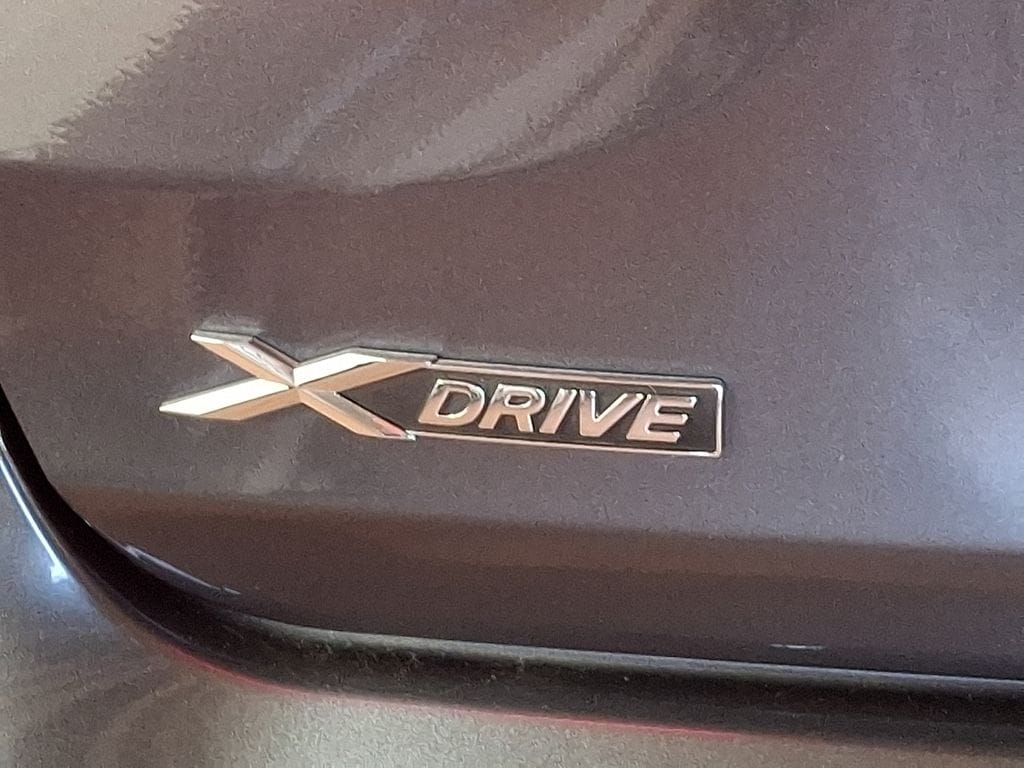 Thumbnail: 2018 BMW 3 Series - 29