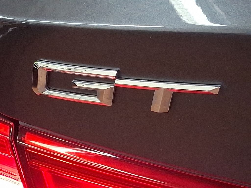 Thumbnail: 2018 BMW 3 Series - 5