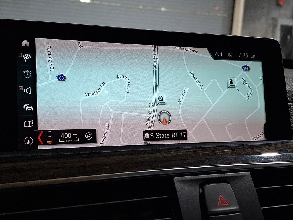 Thumbnail: 2018 BMW 3 Series - 9