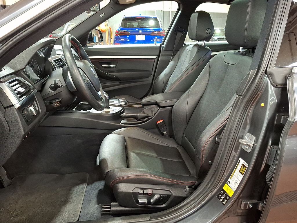 Thumbnail: 2018 BMW 3 Series - 7