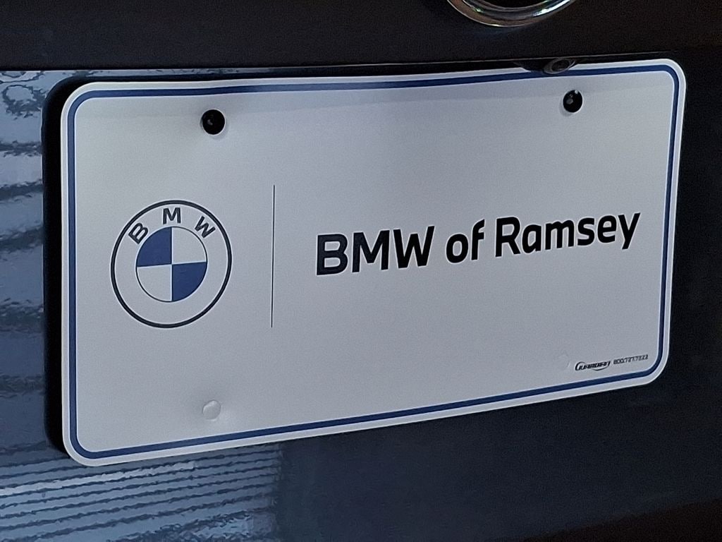 Thumbnail: 2018 BMW 3 Series - 30