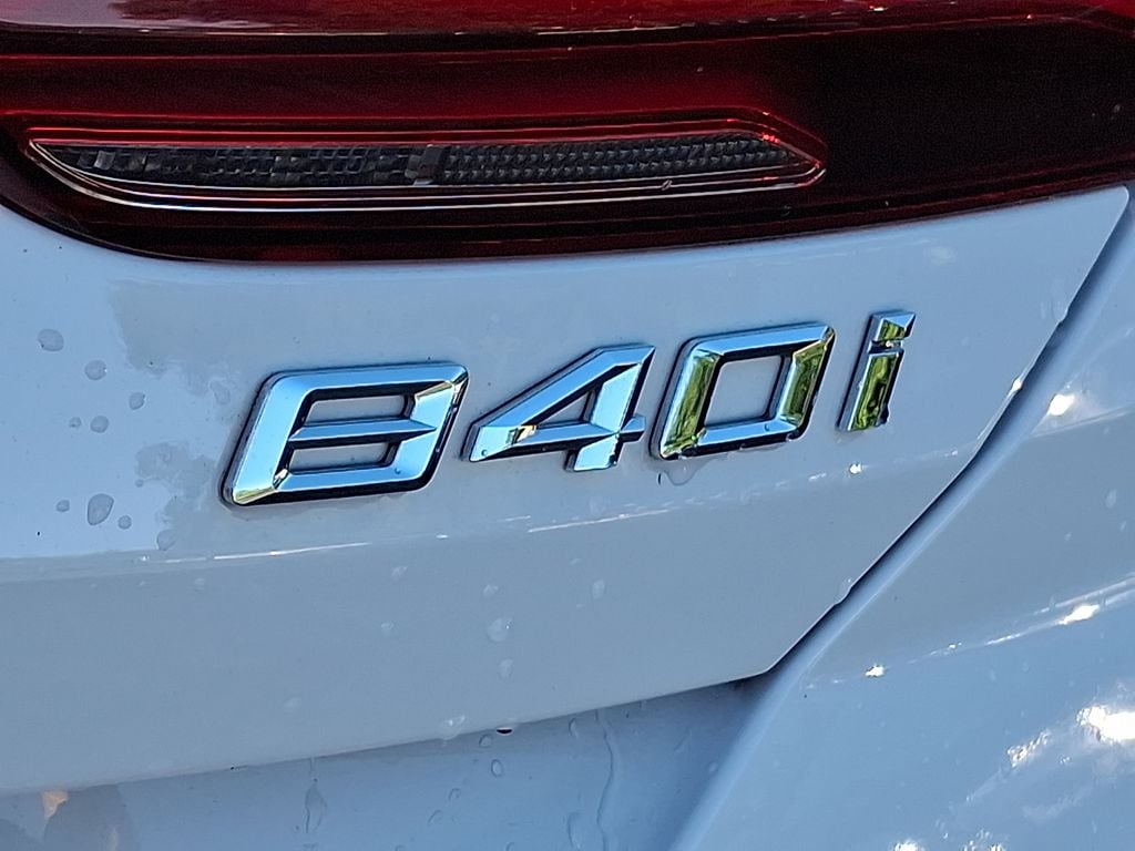Thumbnail: 2024 BMW 8 Series - 30