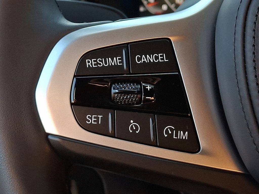 Thumbnail: 2025 BMW Z4 - 18