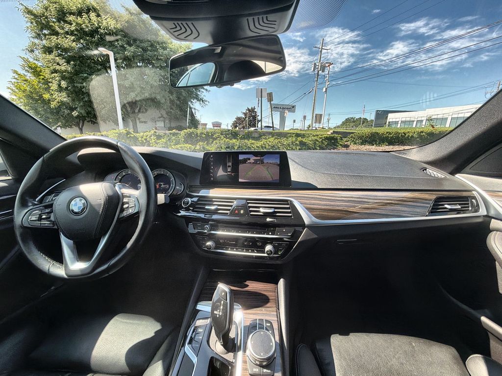 Thumbnail: 2019 BMW 5 Series - 2