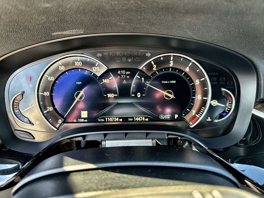 Thumbnail: 2019 BMW 5 Series - 17