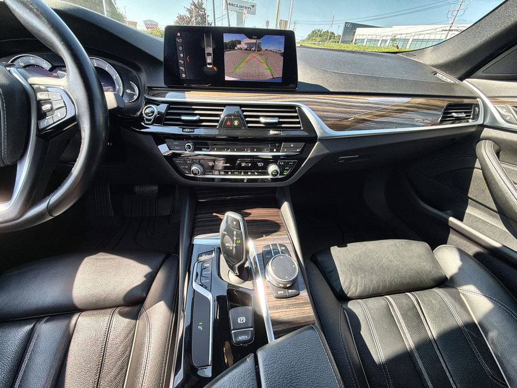 Thumbnail: 2019 BMW 5 Series - 15