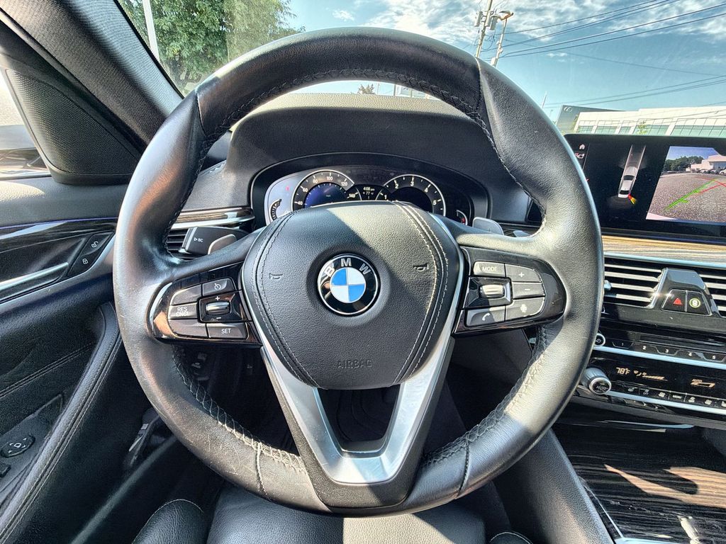 Thumbnail: 2019 BMW 5 Series - 14