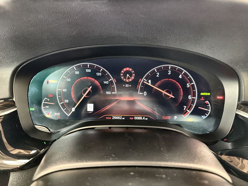 Thumbnail: 2019 BMW 5 Series - 16