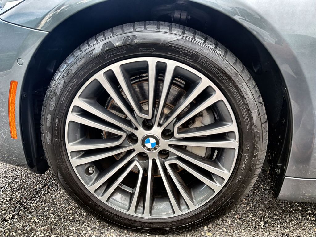 Thumbnail: 2019 BMW 5 Series - 8