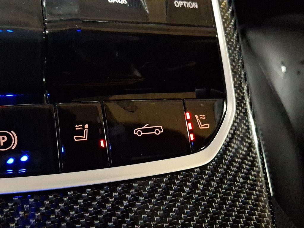 Thumbnail: 2023 BMW M4 - 25