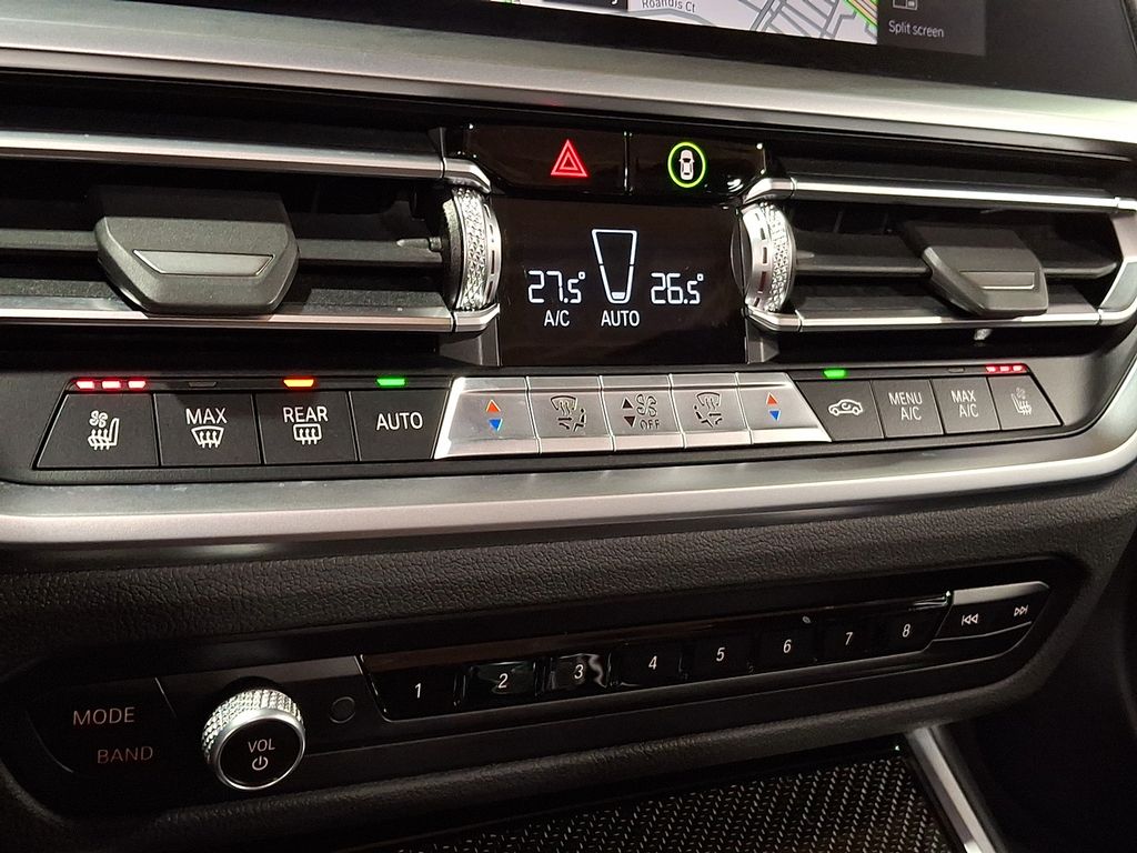 Thumbnail: 2023 BMW M4 - 18